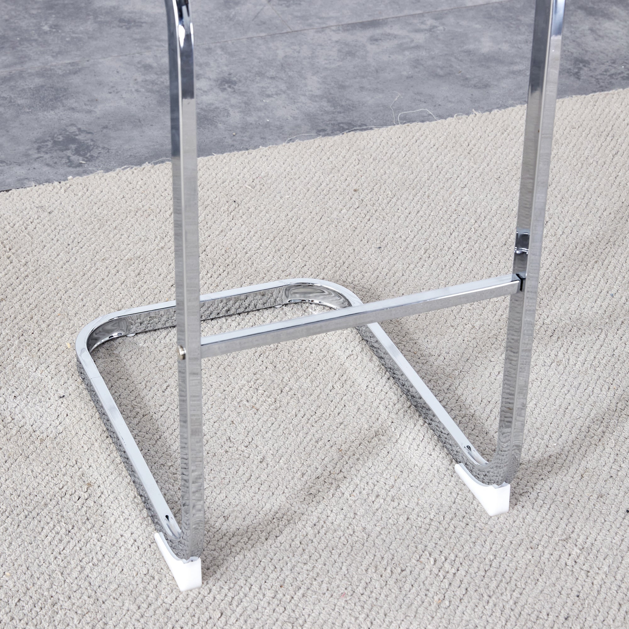 Modern and beautiful bar stool upholstered in PU leather with C-shaped silver metal legs for dining rooms, kitchens, terraces and guest office chairs.(set of 6) (white+PU)