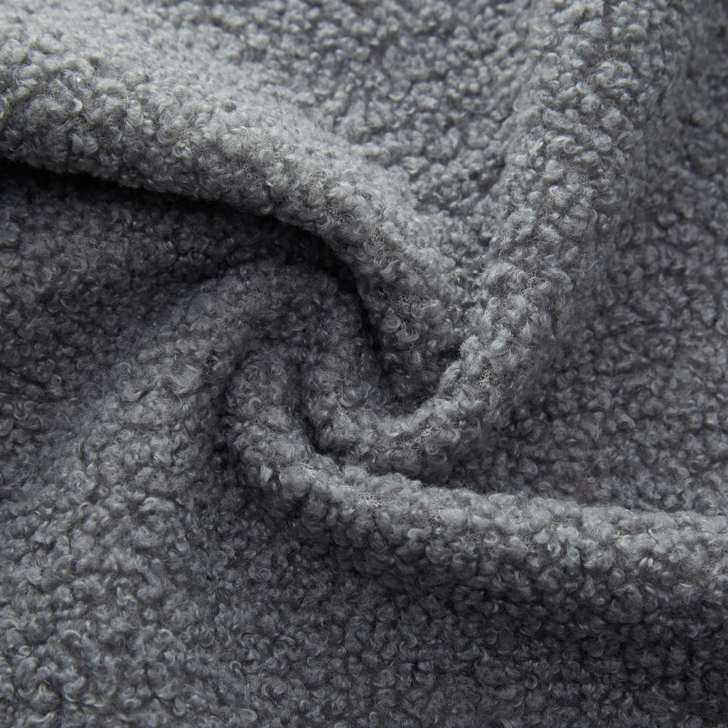 Non-slip base pad stability feature