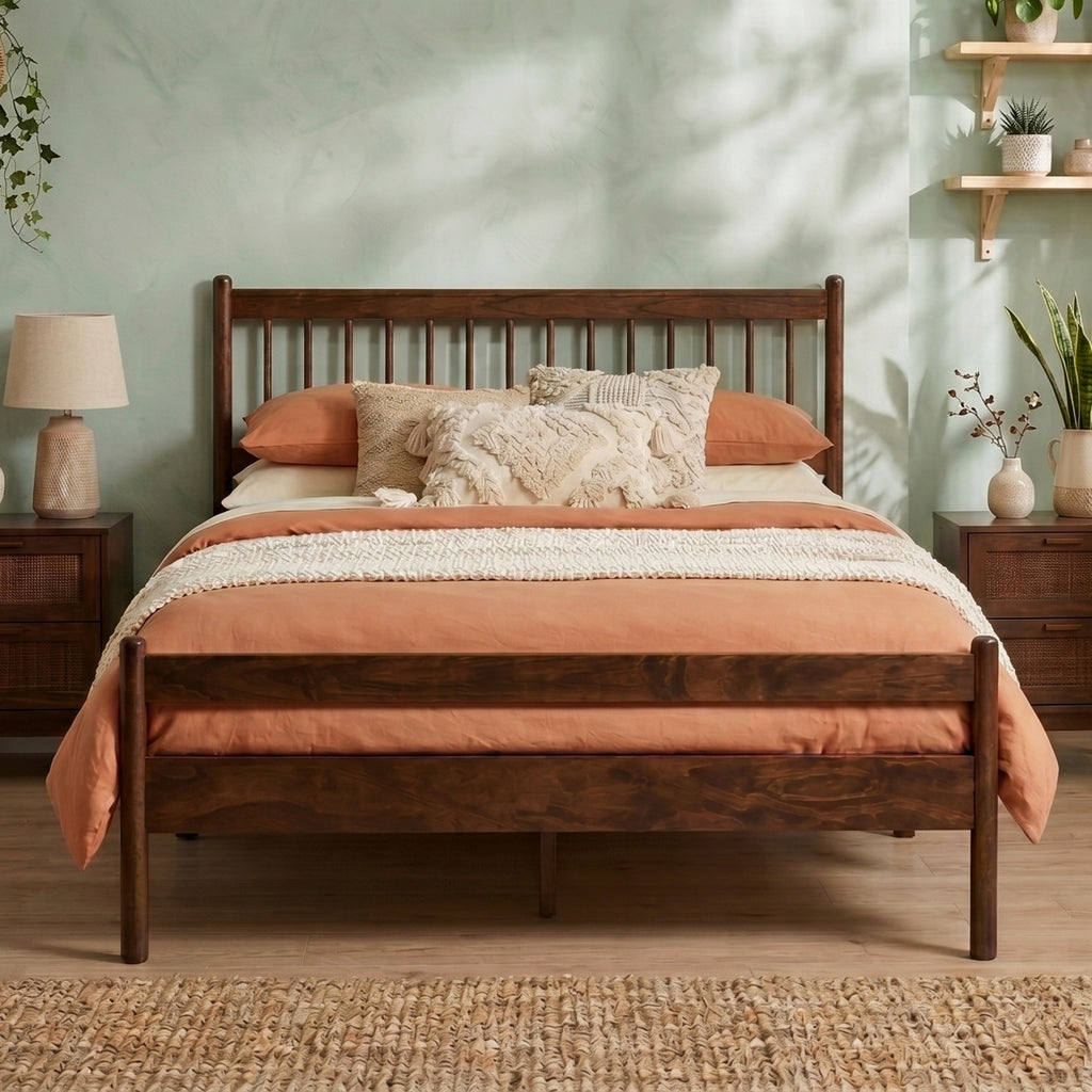Traditional Style Queen Size Bed with Headboard and Footboard, Pinewood Bed with Strengthened Bed Frame ,Walnut