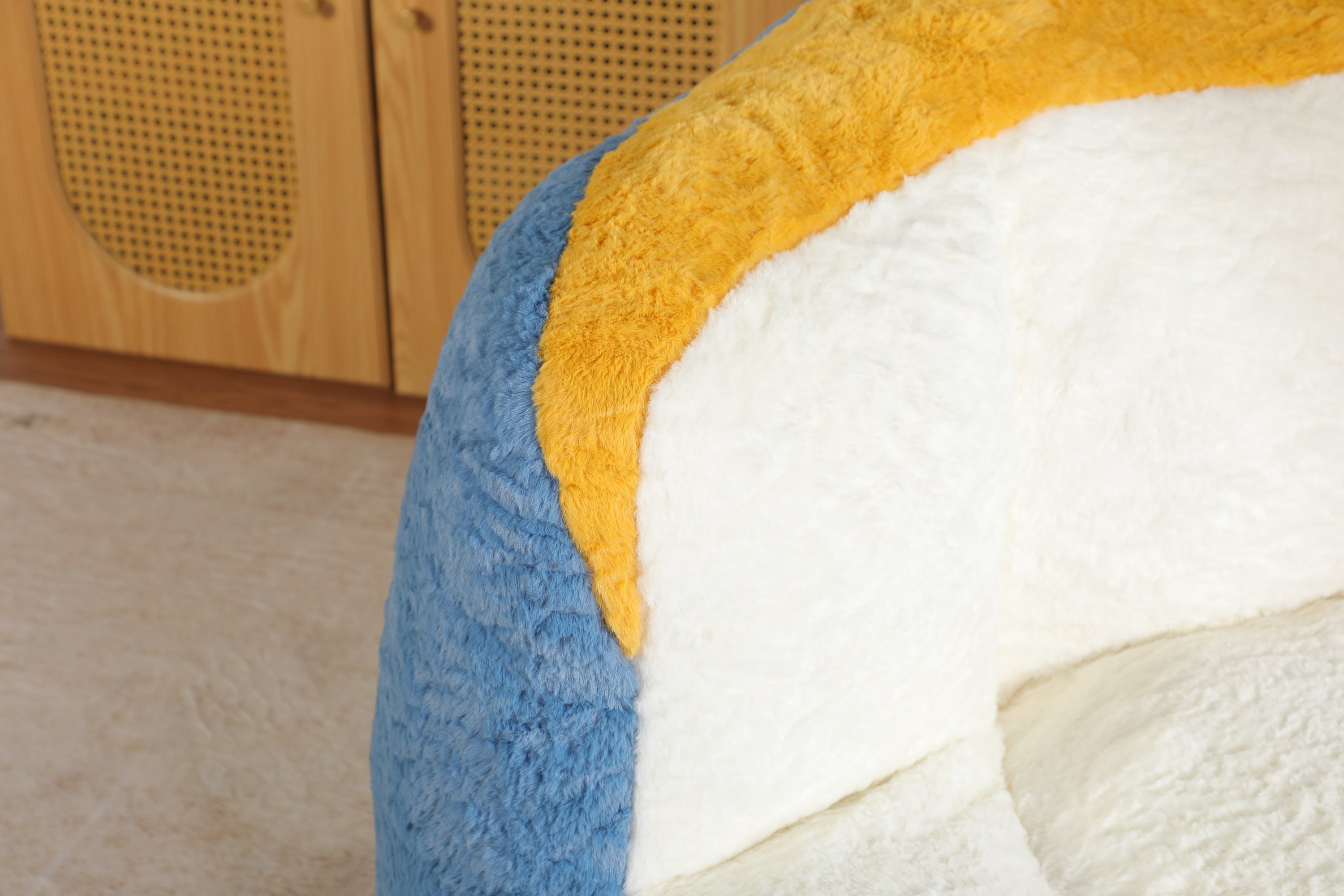 Multicolor faux fur lounger product photo