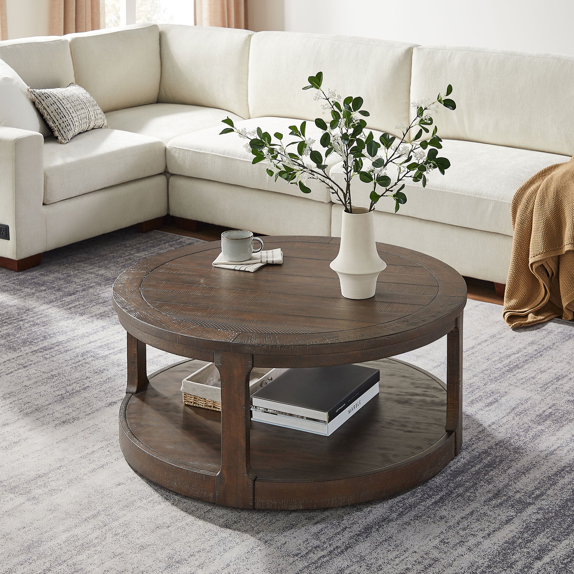 Brown 2-tier coffee table serrated edge tabletop close-up