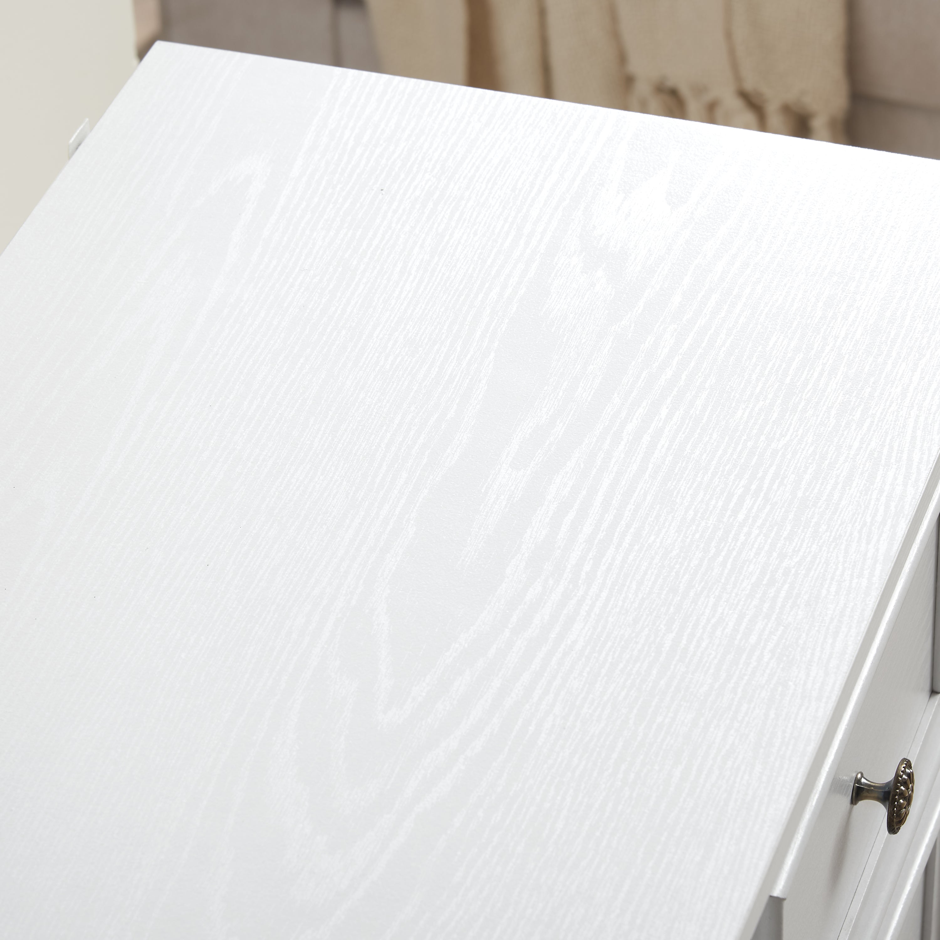 6-drawer MDF dresser top surface lamp display