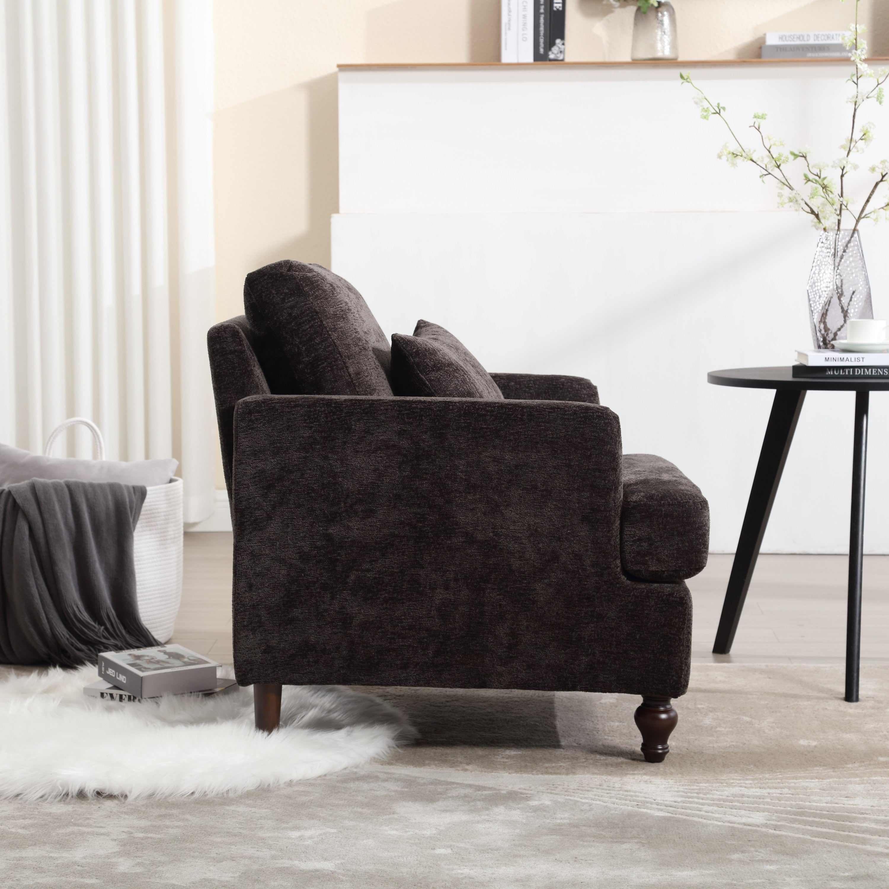 Tufted accent chair ergonomic backrest detail