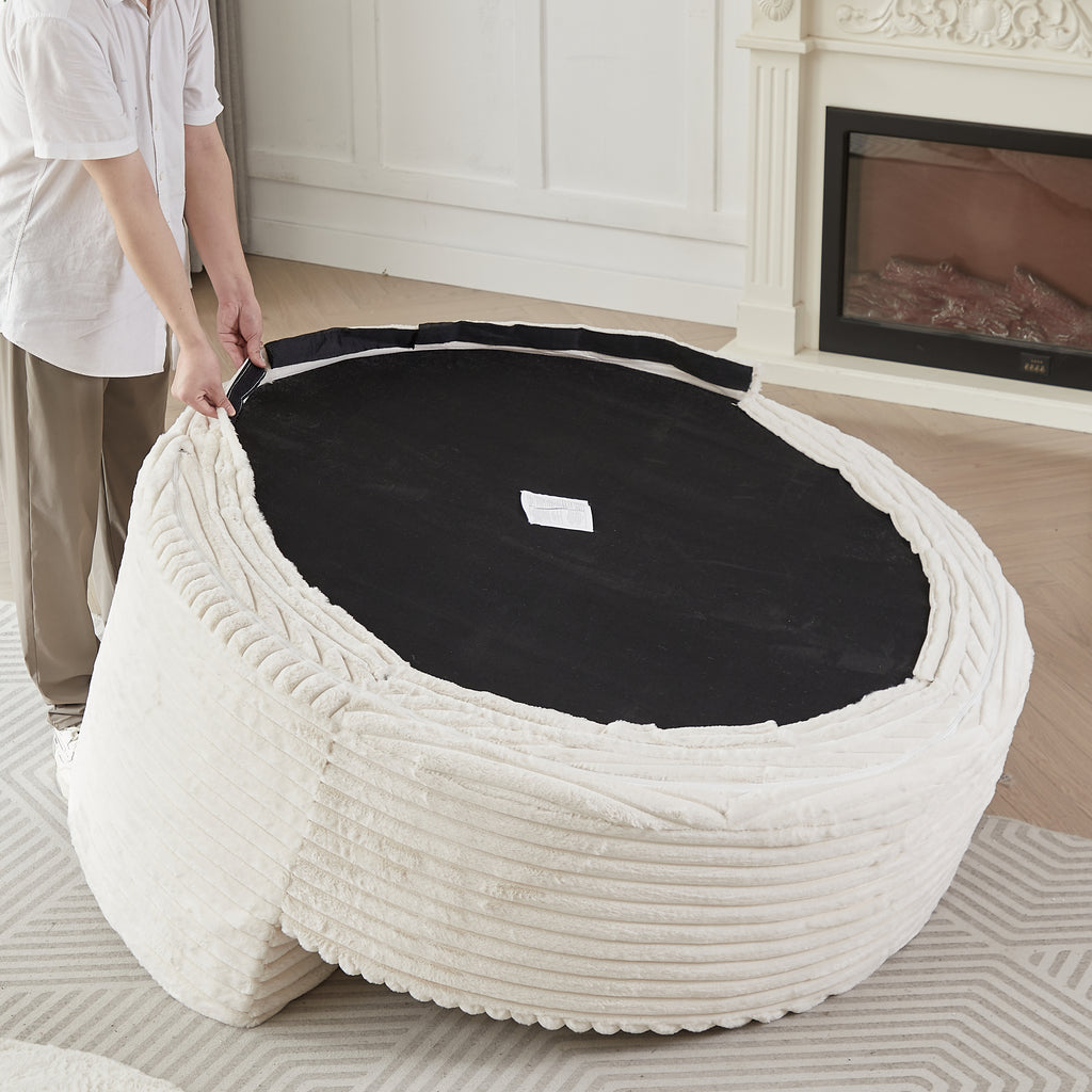 Fluffy chair backrest and cushion construction detail