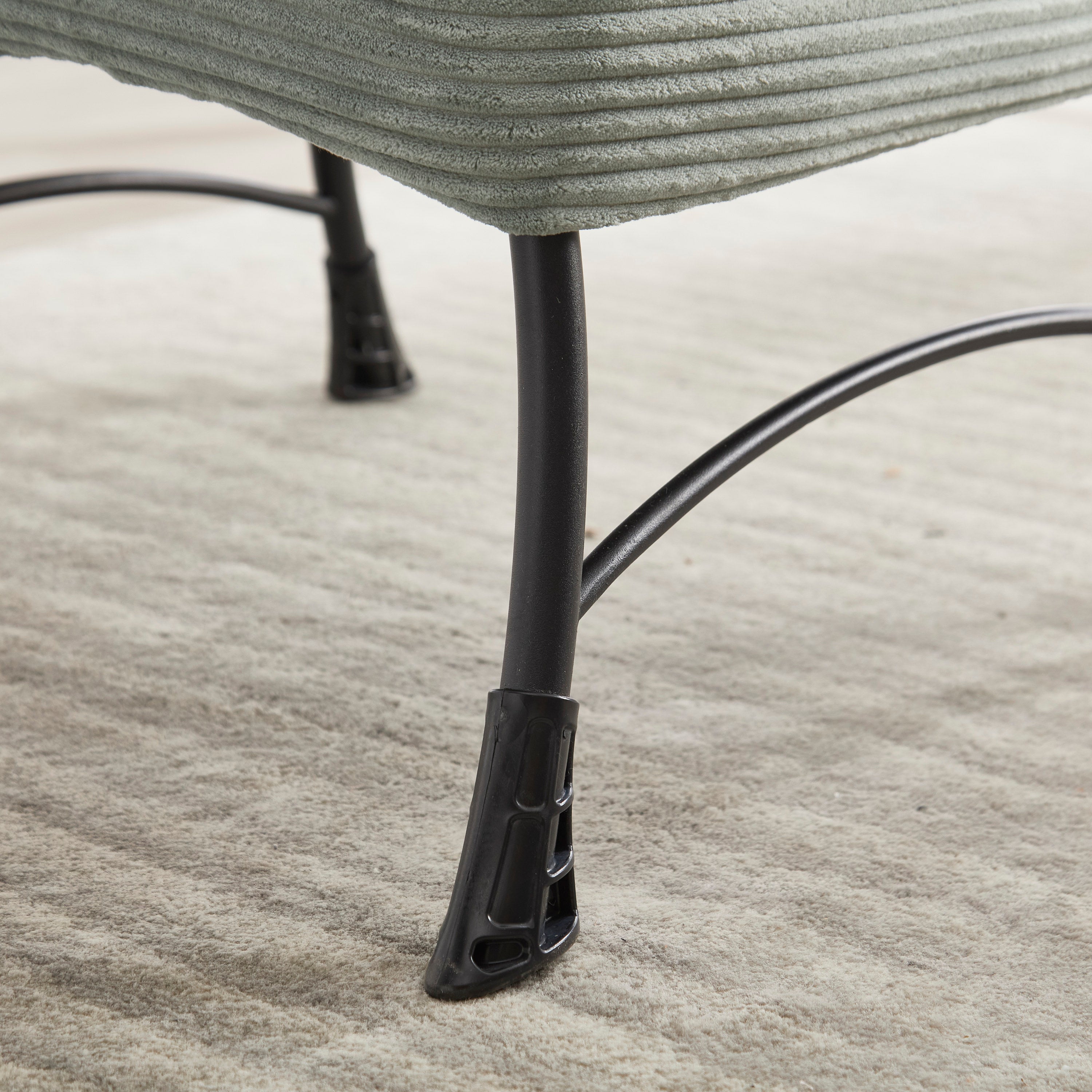 Foldable ottoman footrest with lounge chair