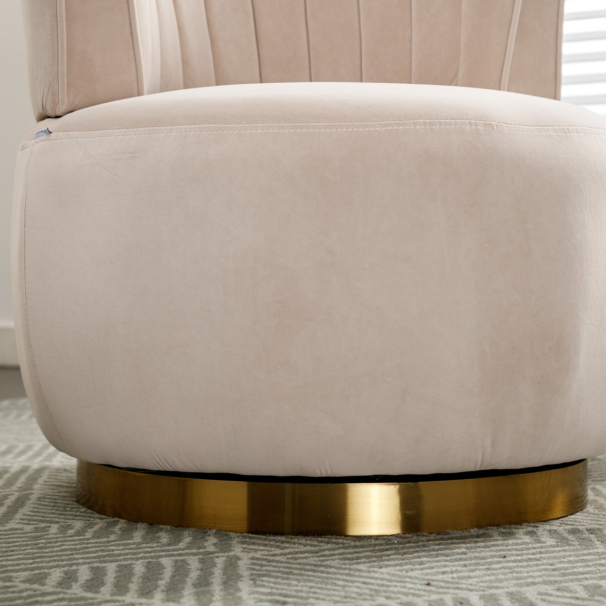 Swivel accent chair top-down view