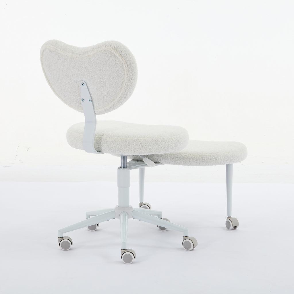 Crescent lumbar backrest close-up