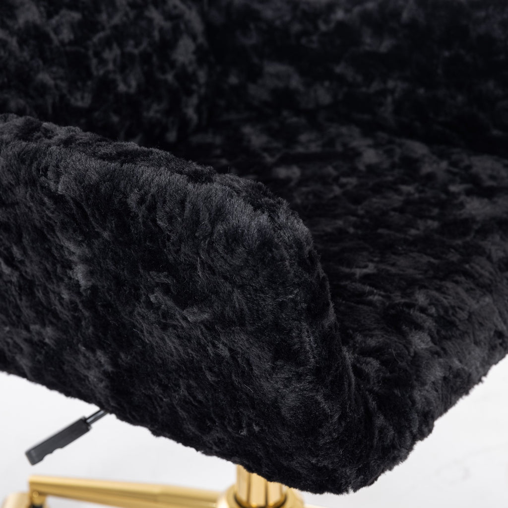 Reclining office chair black faux fur backrest detail