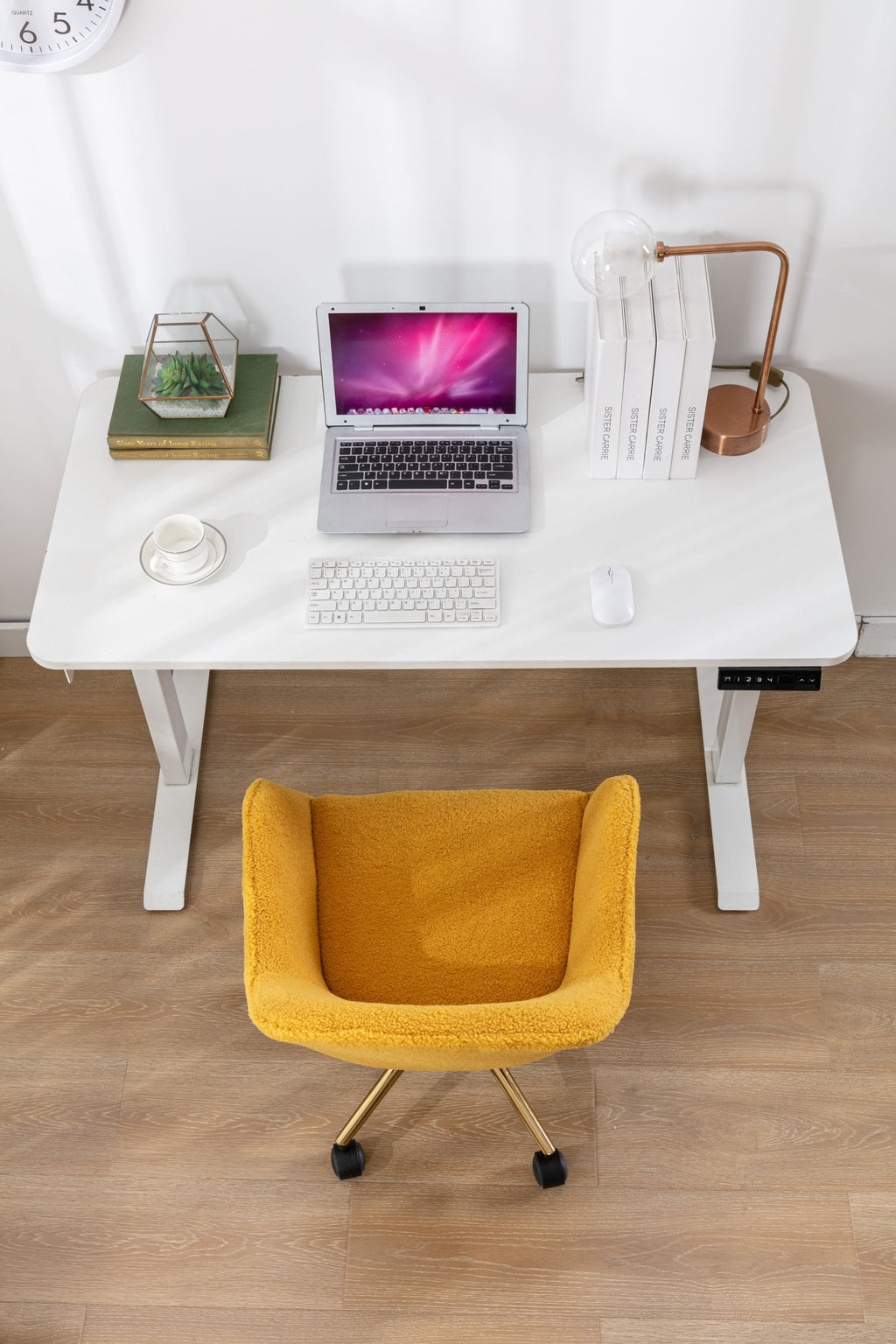 Teddy Office Chair — Adjustable Height with Gold Metal Base & Wheels