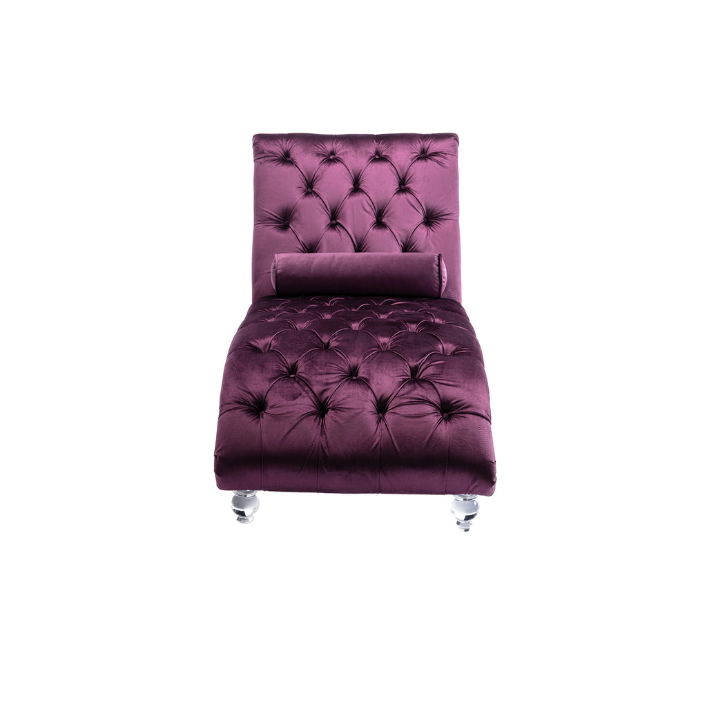 Chaise lounge seat cushion close-up